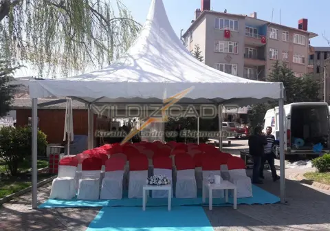 Kubbeli çadır altında protokol oturma düzeni