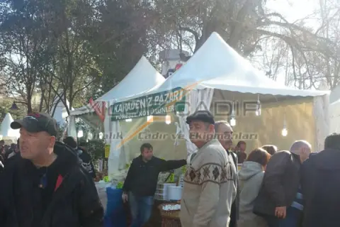 Festival standı olarak kubbeli çadır
